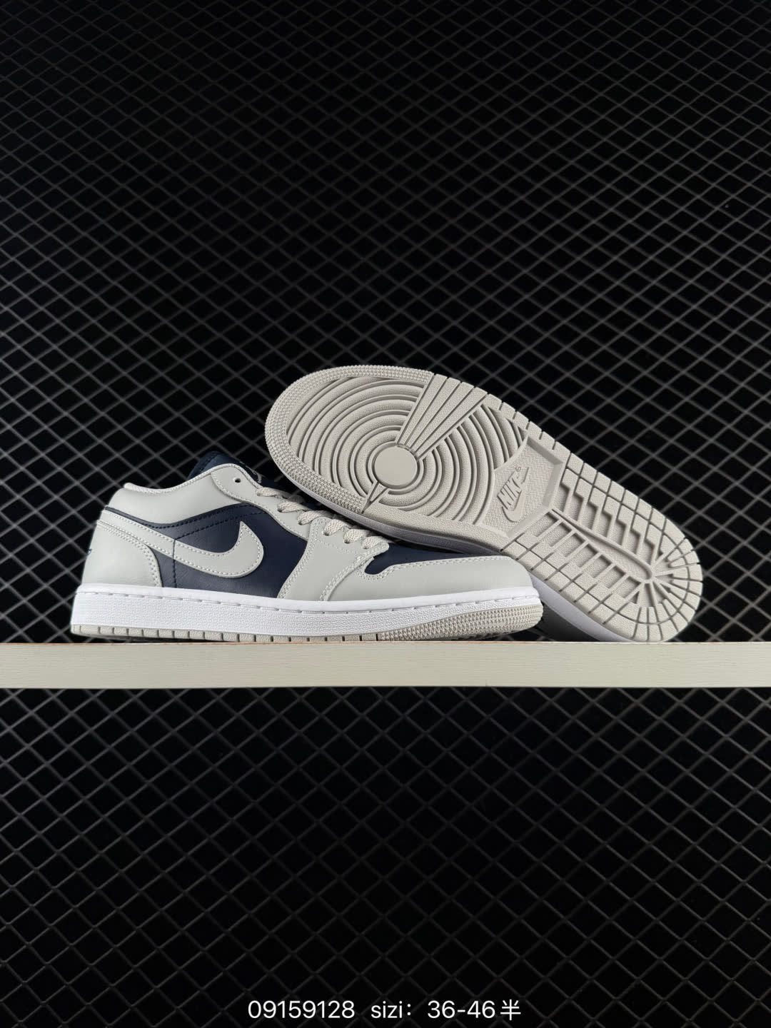 Air Jordan 1 Low-553558-481